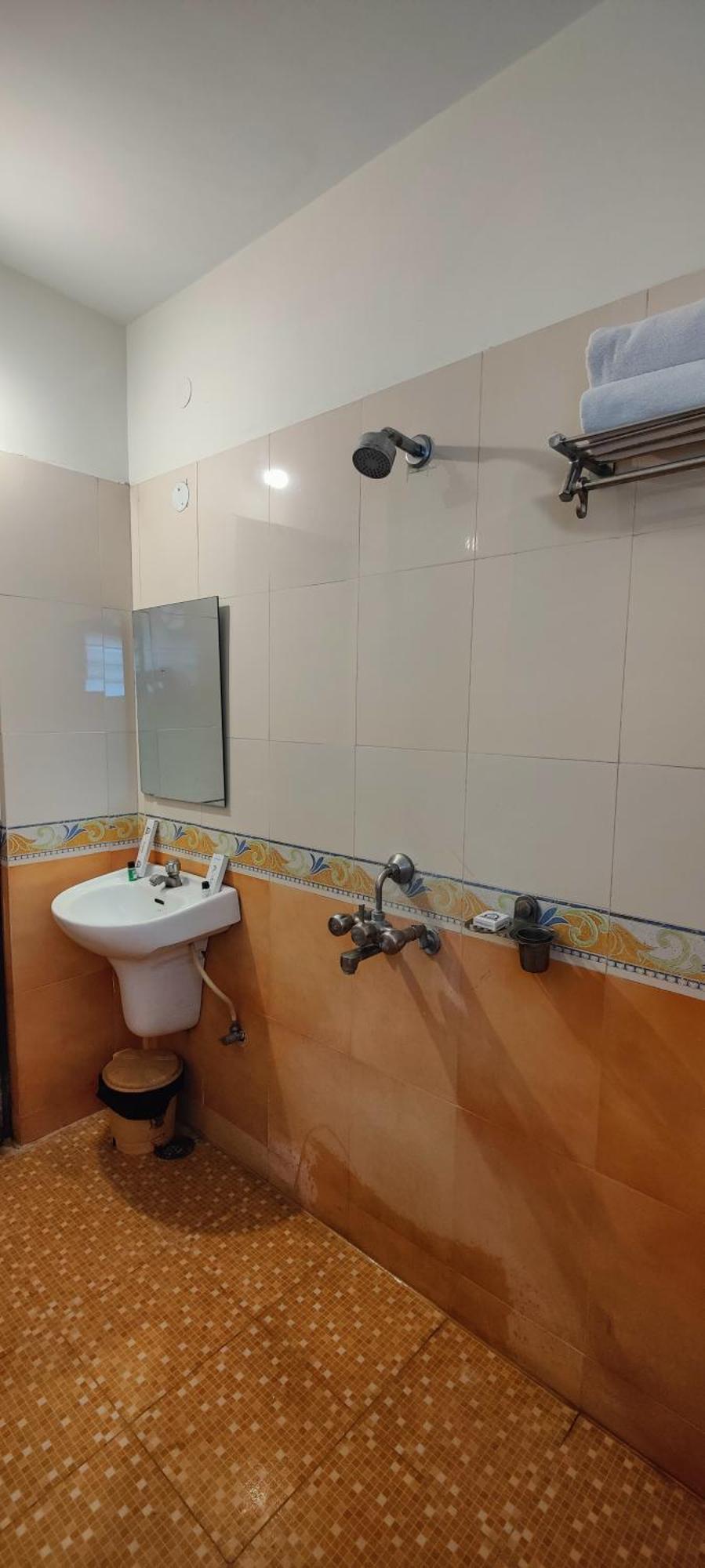 Krrish - Ameerpet, Hotel 3*